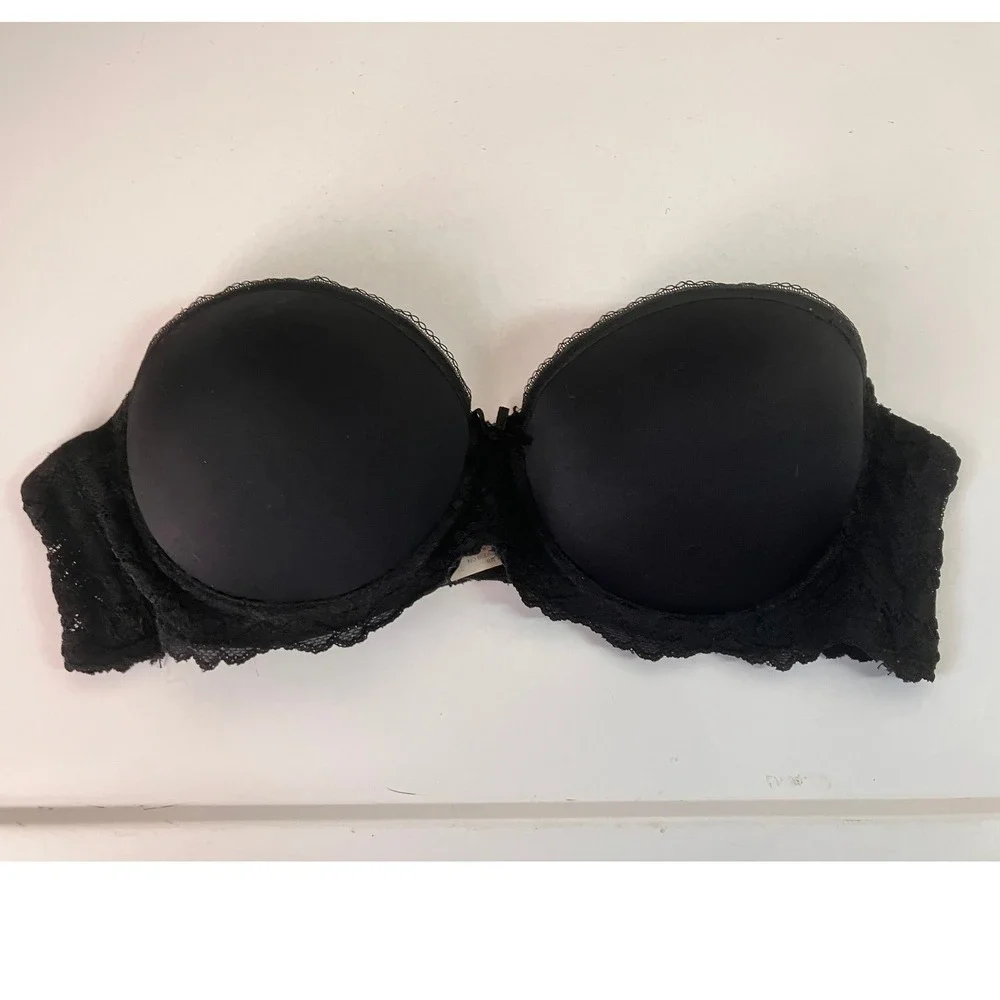 Q-T Intimates Womens 36C Strapless Bra Black Lace Padded Underwire 146